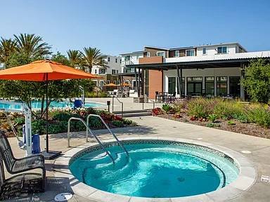 $780 / 2br - 1273ft² - Transparent Pricing &amp; Fees for Your Next Modern Home Near the Bay (Los Angeles)