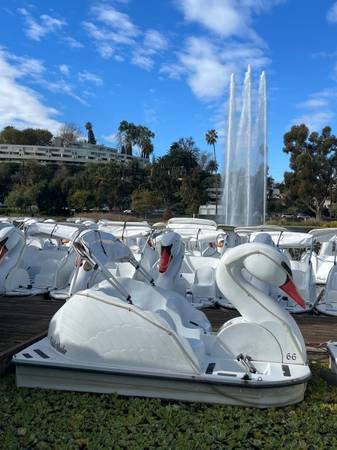 $4,250 / 3br - 2300ft2 - Echo Park Huge 2,300’ 3 bedroom &amp; 3 bath duplex with bonus room (Los Angeles)