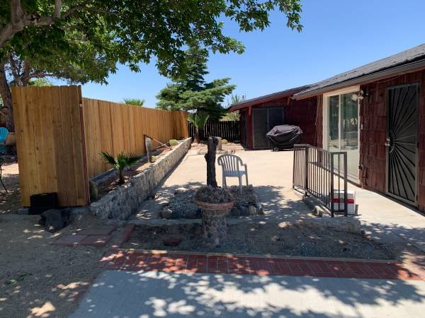 $2,800 / 3br - 1600ft2 - Ranch House for Rent at $2800 (PEARBLOSSOM)