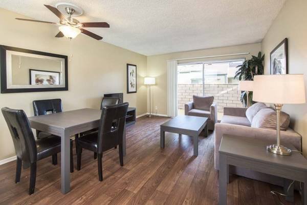 $1,961 / 1br - 650ft2 - 1-Bedroom with Online Rental Payments, Close To Park (Santa Fe Springs)