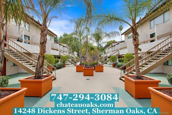 $2,795 / 2br - 1000ft2 - 2 Bedroom on Dickens in Sherman Oaks + Swimming Pool + 1 Month Free (Sherman Oaks)