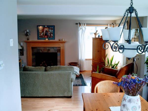 1 Bedroom, 1100 sq ft - Wonderful Seattle Condo for Southern California (Green Lake)