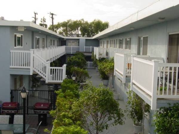 Spacious 3-Bedroom Apartment for Rent in San Francisco at $3,500/month, 1,200 sqft with In-Unit Laundry