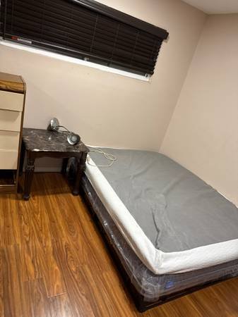 Downtown Office for Lease at $3500/month, 1200 sqft, Prime Location, Long Term