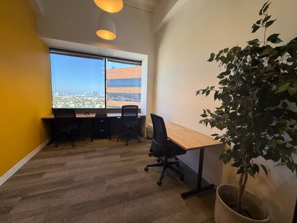 $1,725 Private Executive Suite with Hollywood Hills Views | 25% Off! (Sawtelle, Santa Monica)