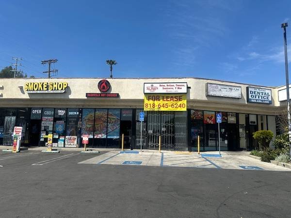 $1,775 / 900ft² - Retail Space Available for Spa/Massage (Pacoima)