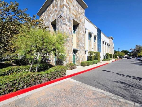 $800 / 140ft² - Office Space in the Heart of Cerritos! (Cerritos)