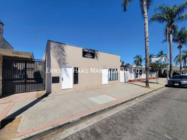 $1,295 / 940ft2 - Commercial Office for Lease! (Long Beach)