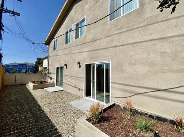 $699 / 4br - LA Men’s Shared Housing (Los Angeles)