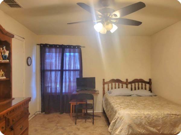 $710 / 1br - 330ft2 - Peaceful Private Room in a Safe Home! Near Airport (San Fernando)