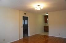 $1,900 for a 1-bedroom, 700 sq ft - Spacious 1-Bedroom in Arts District with a Special Move-in Offer (North Hollywood)