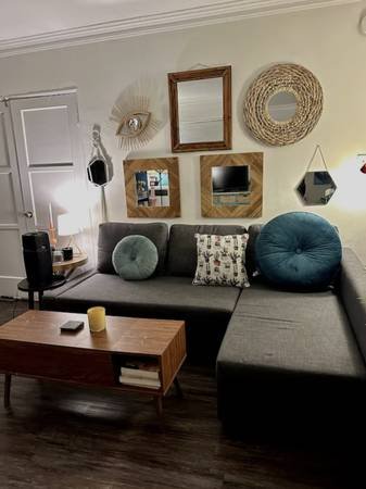 $2,300 for a 1-bedroom, 600 sq ft - Your Own Apartment - Central LA (Sublet) (Los Angeles)