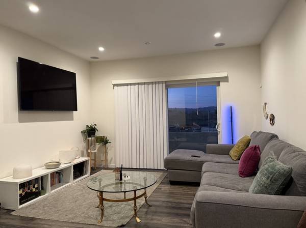 $3,750 for a 2-bedroom - 2-Bedroom, 2-Bathroom Condo for Rent in Woodland Hills - $3750 (Woodland Hills)