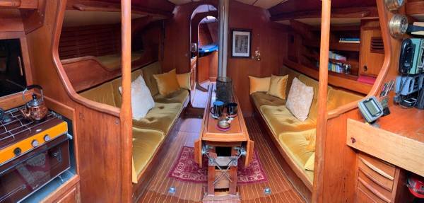 $1,590 / 1br - Beautiful Classic for Rent (Marina del Rey)