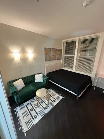 $1,800 / 1br - Beautiful Furnished Studio (Marina Del Rey)