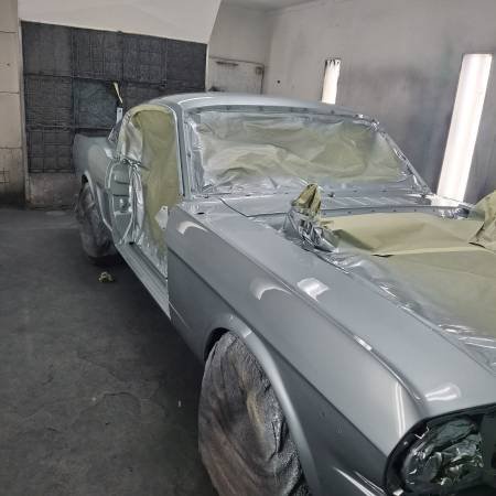 Auto Body and Paint Shop (Santa Fe Springs)