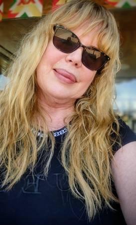 Professional Facial and Massage (Sherman Oaks)