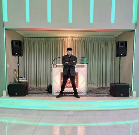 DJ Service, Professional Bilingual DJ, DJ Latino, Sound System (San Fernando, Ventura, Los Angeles, Santa Monica, All Areas)