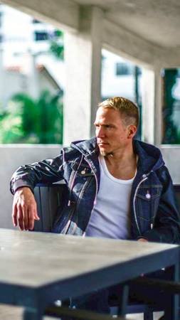 Real - Full Body Massage - CA Certified Therapist - For Males (West Hollywood)