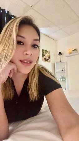 Massage by Jakeline (Tarzana)