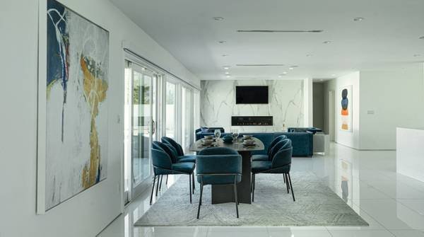 Interior Designer (Los Angeles)