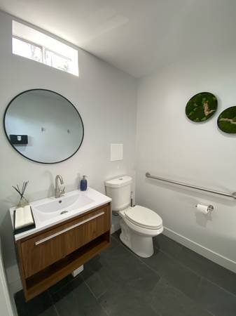 Commercial Maintenance, Building Repairs, and Facility Support (Los Angeles)