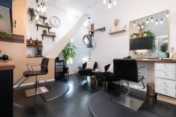 Move-In Special: 5 Free Weeks Rent with $500 Studio Design Credit in Burbank